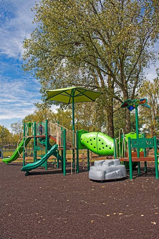 Roger A. Reynolds Municipal Park - Image 2