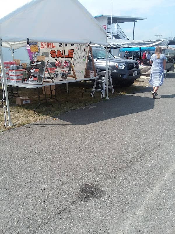 Pulaski County Flea Market - Image 2