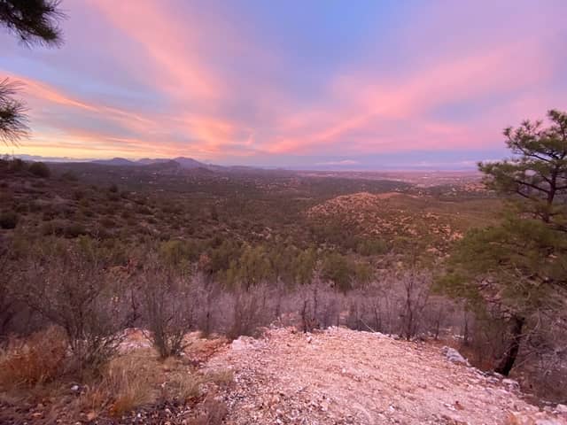 Quartz Mountain - Image 2