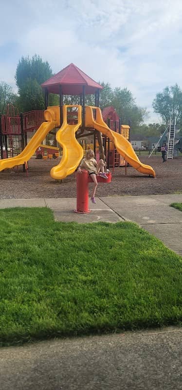 Vanbuskirk Park - Image 2