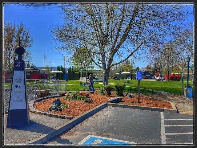 Civic Wayside Park - Image 1