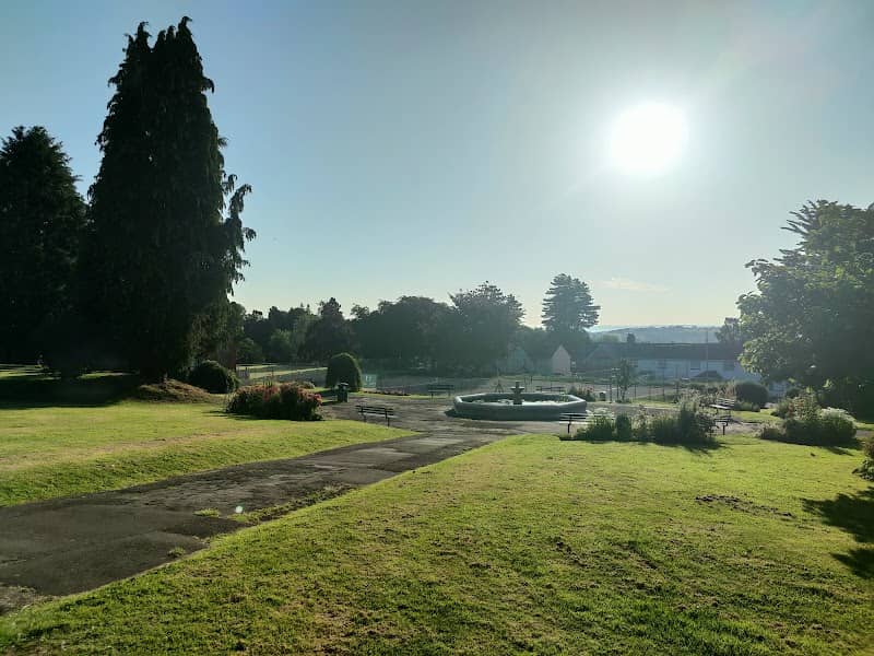 Fishpond Park - Image 1
