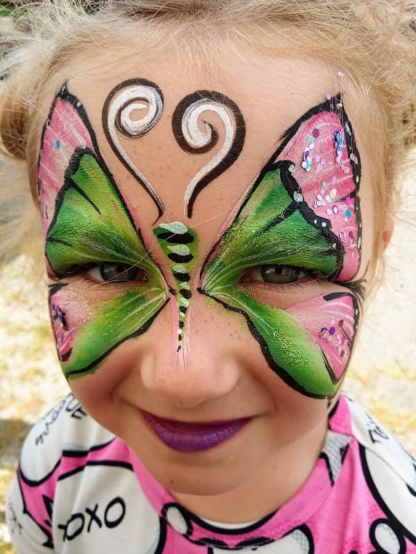 Honey Bunch Face Painting - Image 1