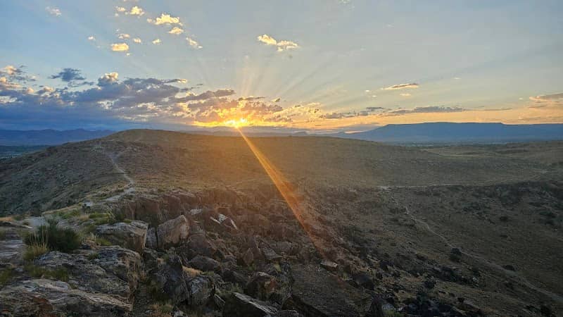 Riggs Hill Parking - Image 2