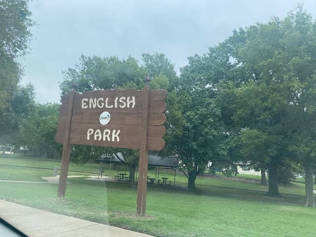 English Park - Image 2
