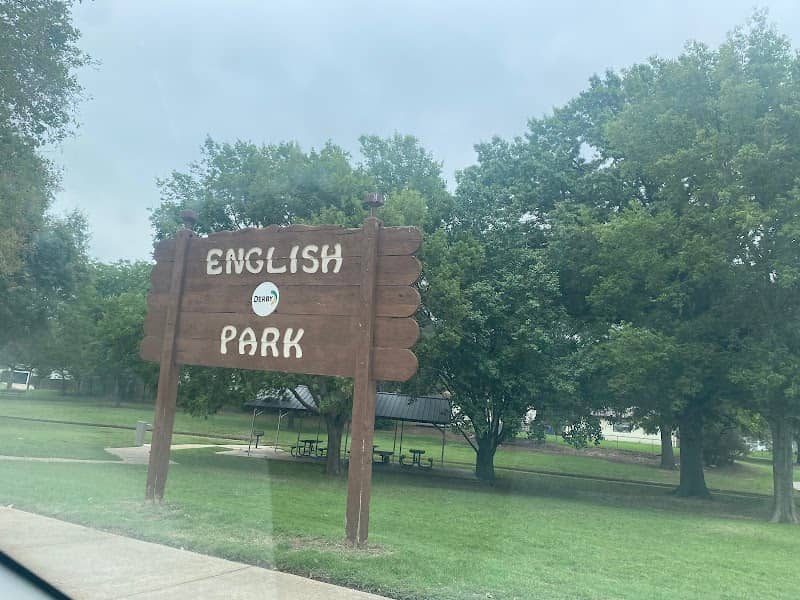 English Park - Image 2