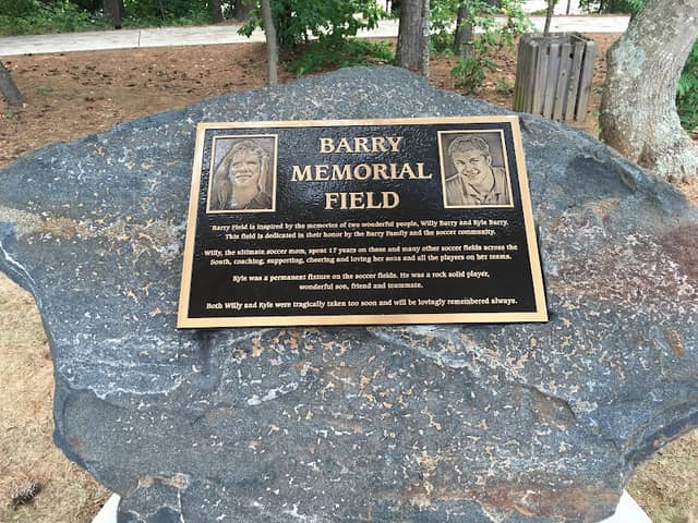 Barry Field Memorial - Image 2