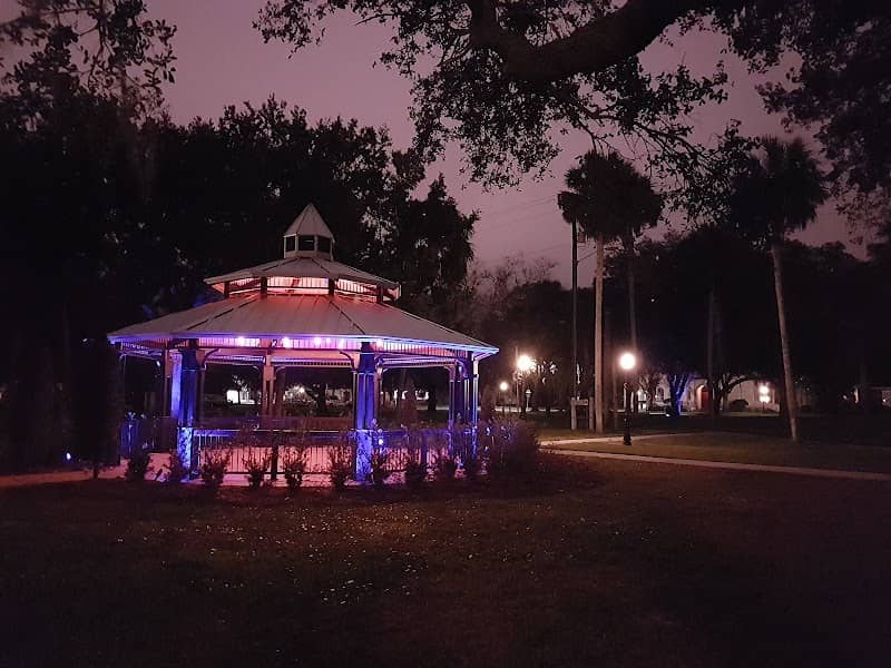 Centennial Park - Image 2