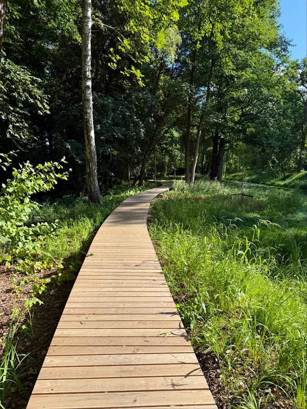 Park nad rzeką Samą - Image 1