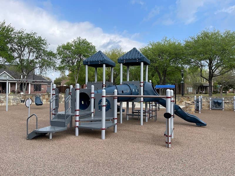 Castle Park - Image 3