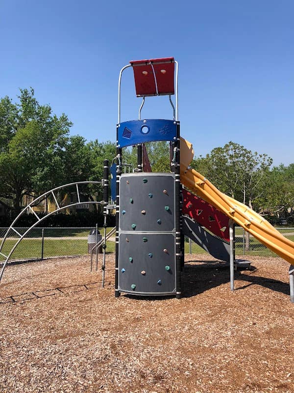 Lakeview Park - Image 2