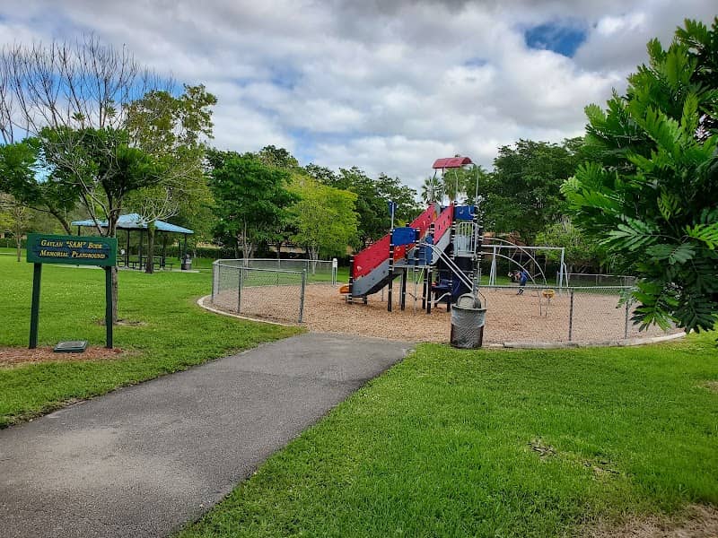 Lakeview Park - Image 1