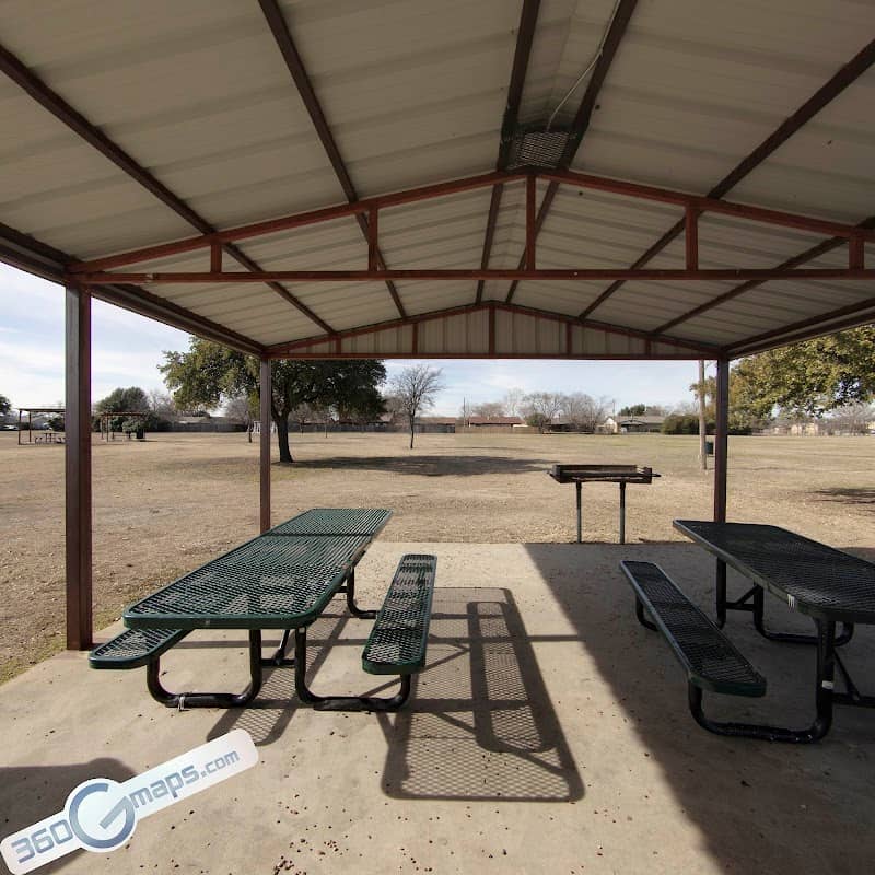 William Houston Memorial Park Pavilion - Image 3