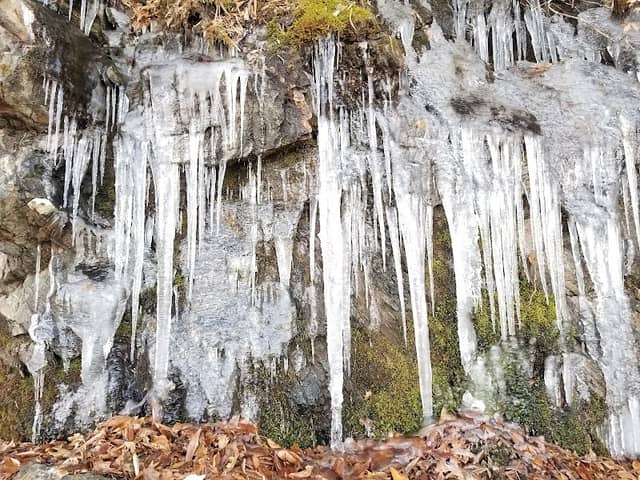Buck Spring Tunnel - Image 2