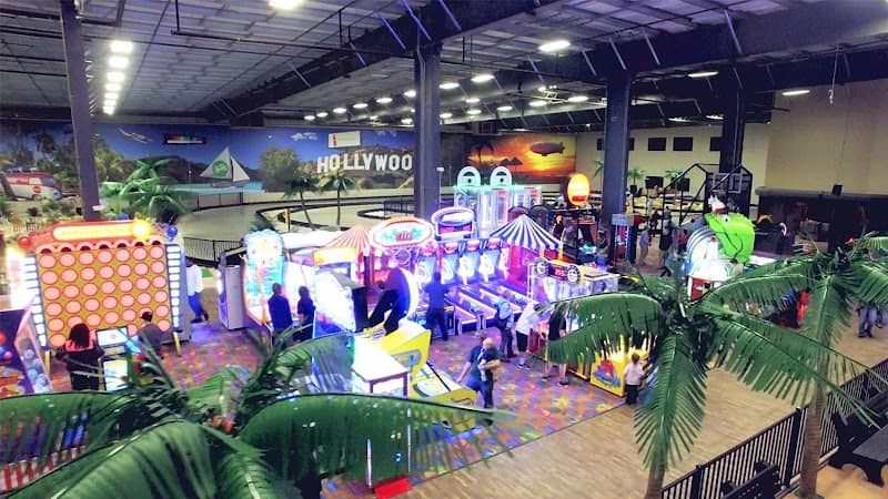 Malibu Jack's Louisville - Image 2