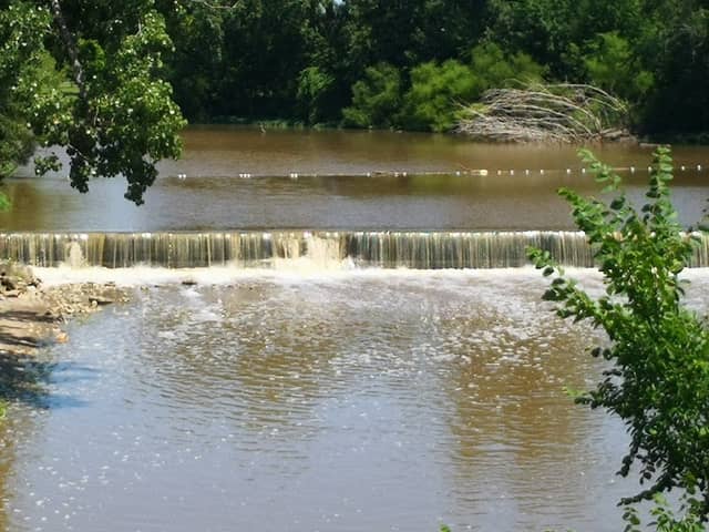 Waterfalls Area - Image 3