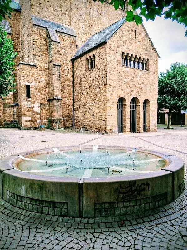 Springbrunnen "Kleiner Domhof " - Image 1