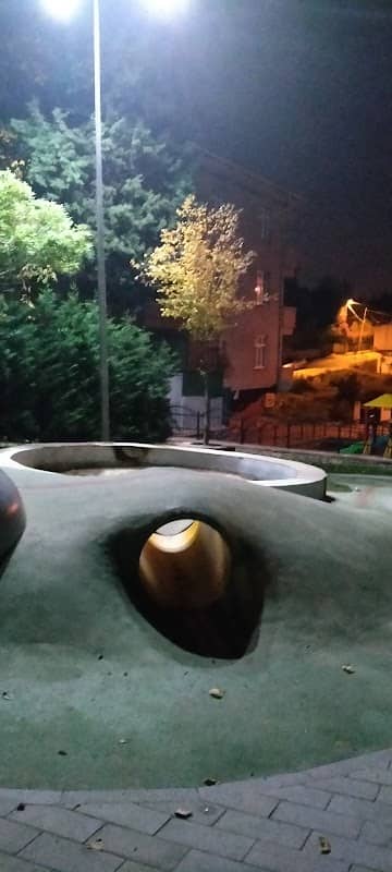 Park - Image 1