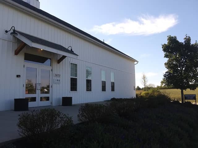 Eagle Pavilion At Rotary Lake - Image 1