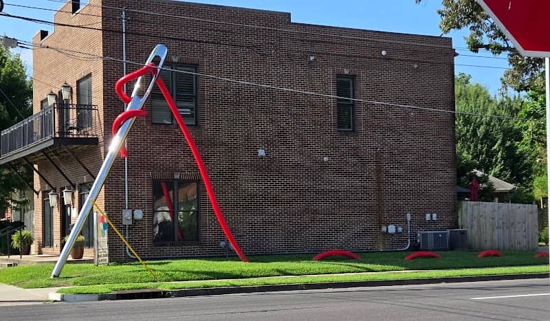 World’s Largest Quilting Needle - Image 1