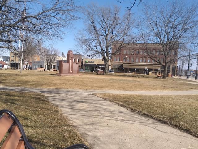 Estherville Parks & Recreation - Image 1