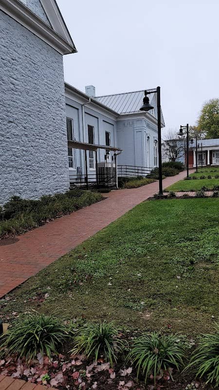 Historic Courtyard - Image 2