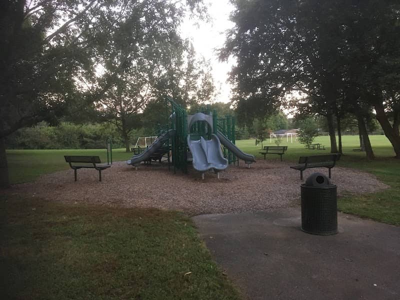 H. P. Thomas Park - Image 2