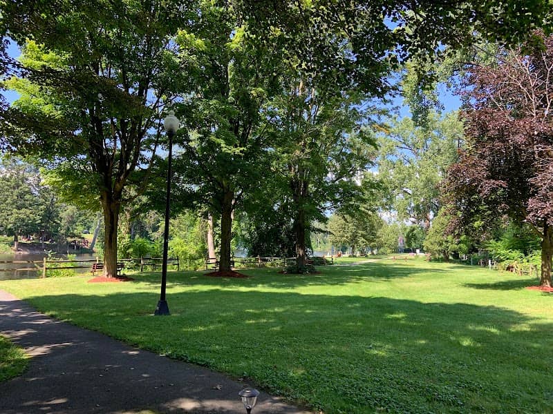 Underwood Park - Image 2