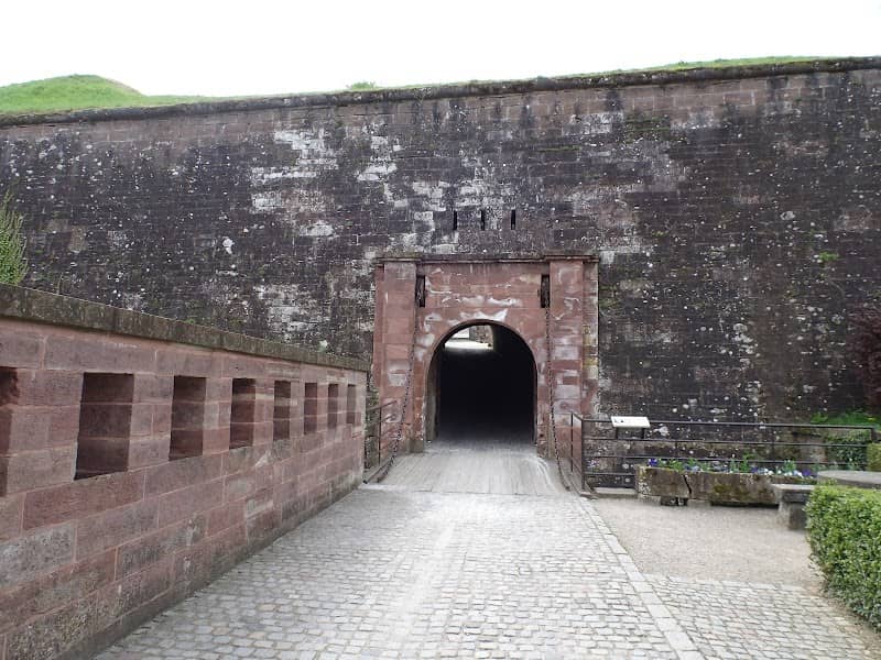 Tour 27 - Image 1