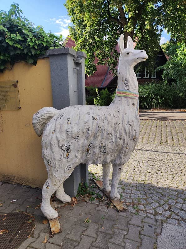 Lama Lambert - Image 1