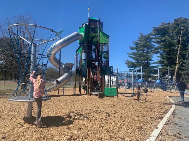 Geyser Park - Image 1