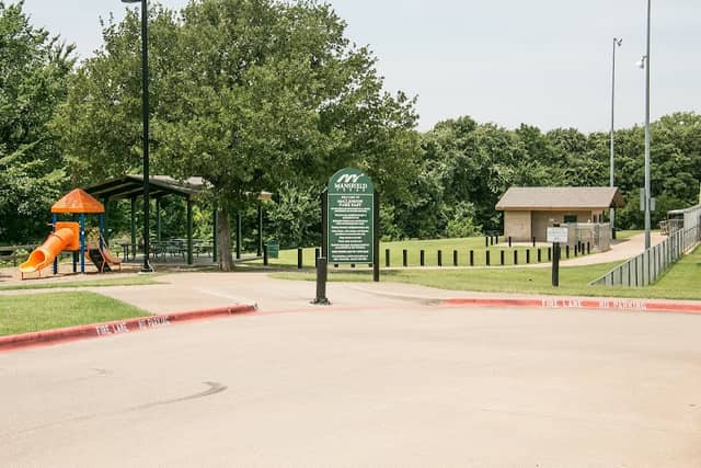 Moody Park - Image 2