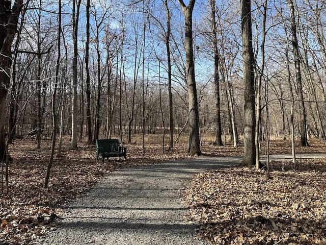 Sugarbush Preserve Trailhead - Image 1