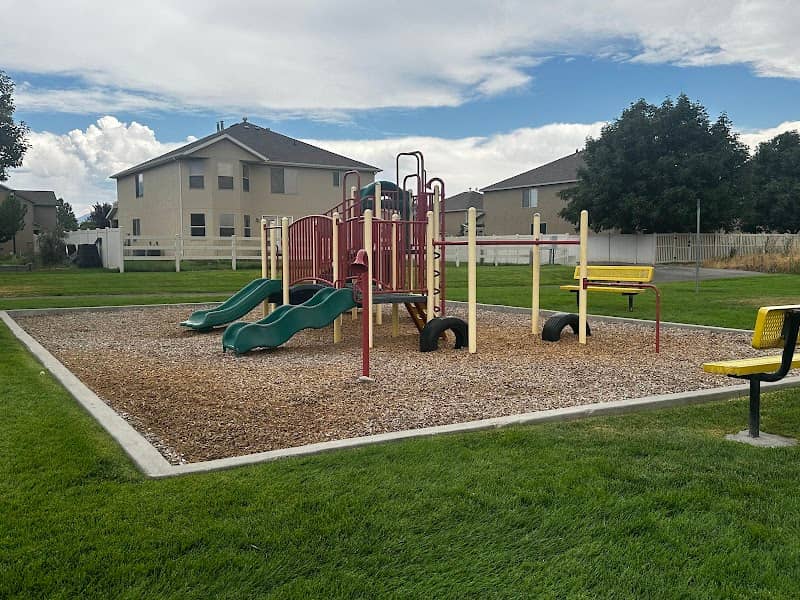 Hidden Willow Park - Image 1