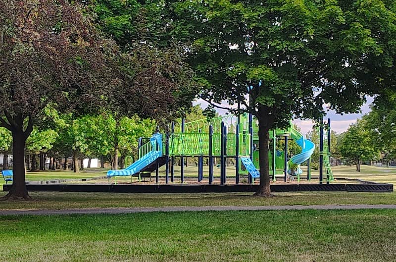 Busse Park - Image 1