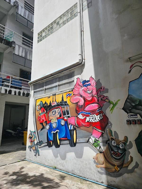 Street Cat Mural - Image 1