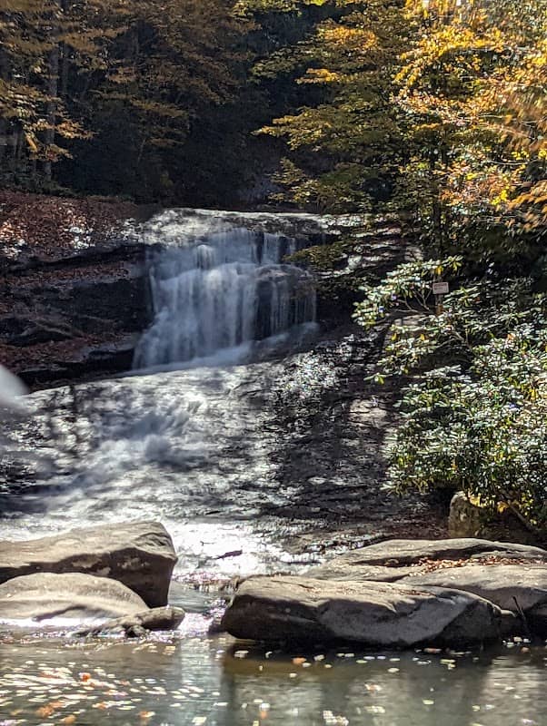 Lake Glenville Scenic Waterfall Cruises - Image 1
