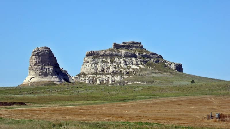 Courthouse & Jail Rock - Image 1