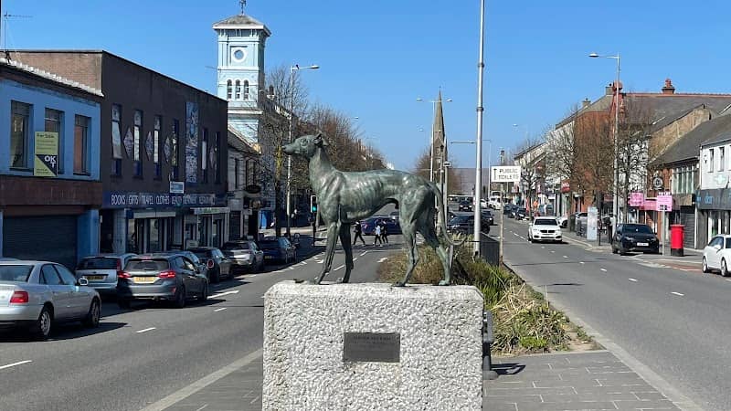 Master McGrath statue - Image 1
