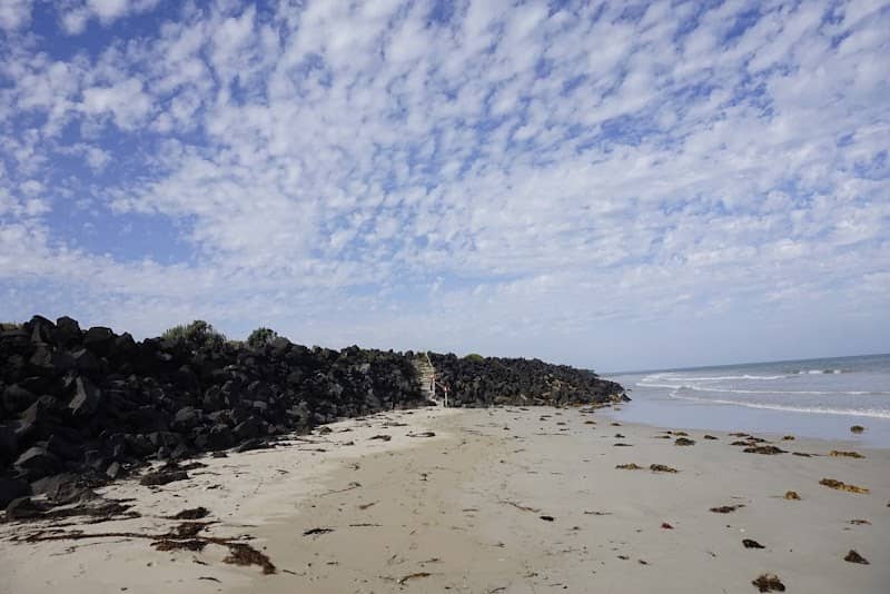 Golia Beach - Image 2