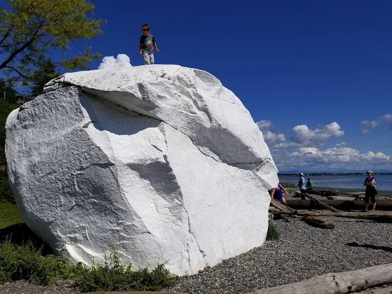 The White Rock (P’Quals) - Image 3