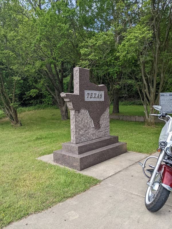 Texas State Line Monument - Image 1