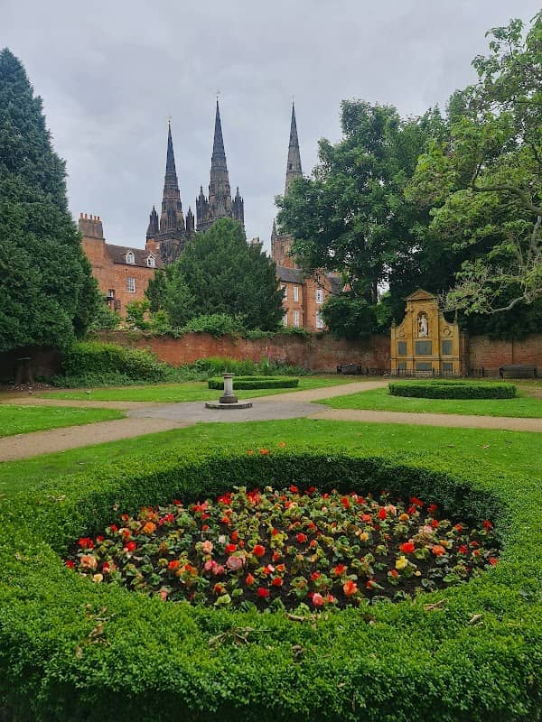 Garden of Remembrance Lichfield UK - Image 2