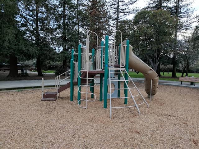 Almond Avenue Neighborhood Park - Image 1
