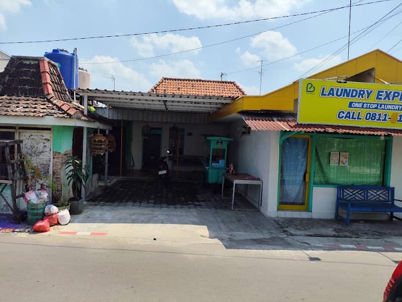 rumah Gus Bowo - Image 1
