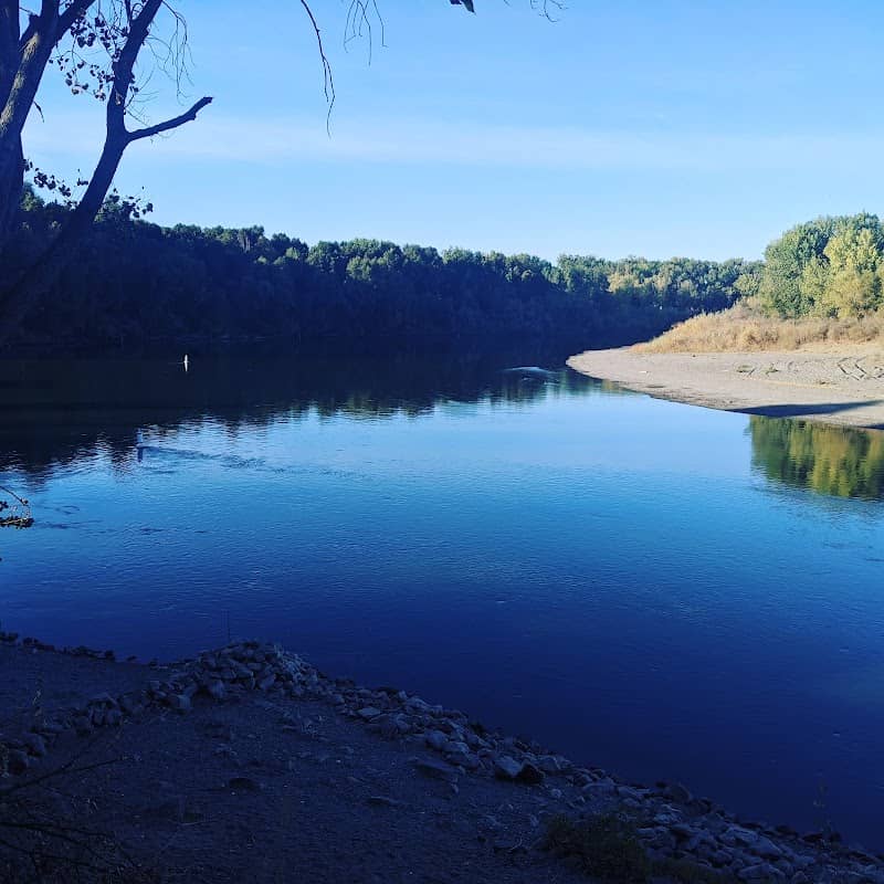 Colusa Levee Scenic Park - Image 1