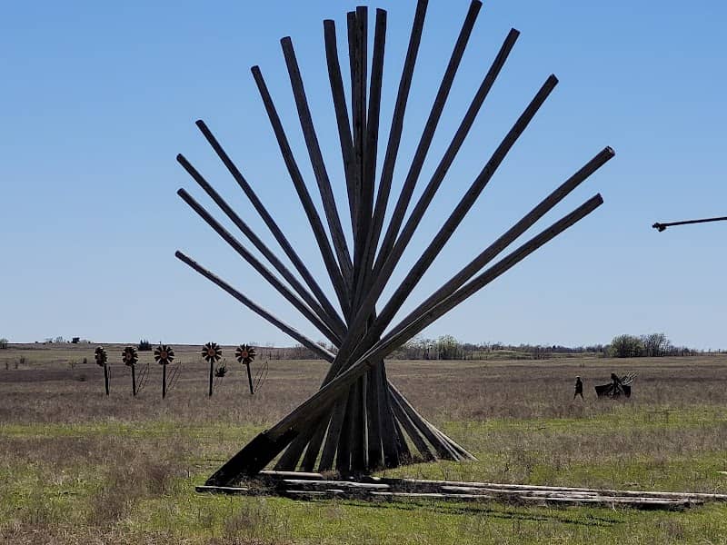 Earl’s Art Park - Image 1