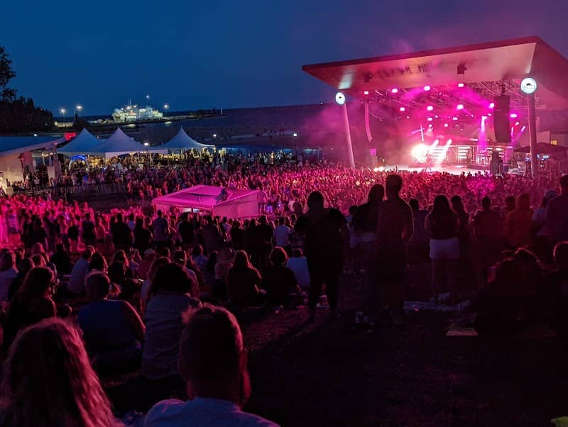Seacliff Park Amphitheatre - Image 1