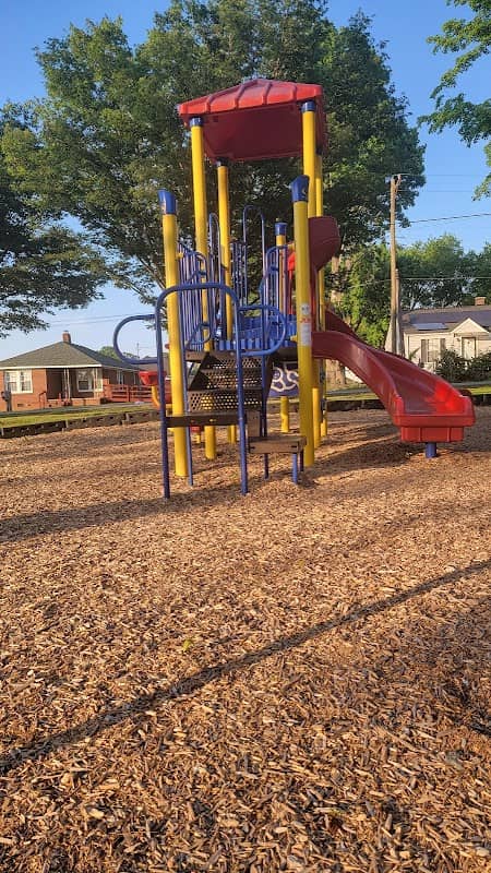 Morlan Park - Image 2