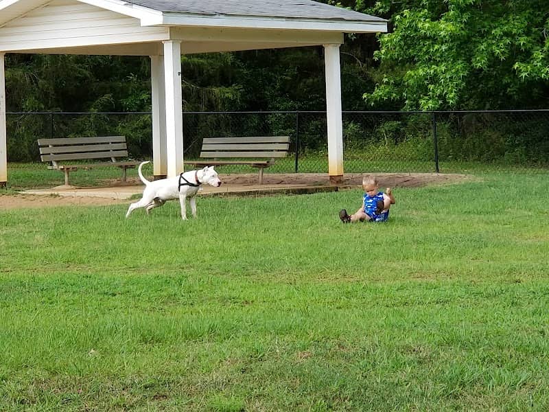 Fort Novosel Bark Park - Image 1
